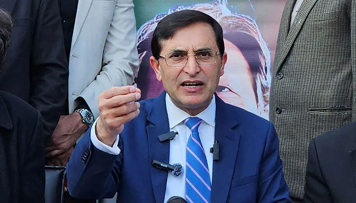 چیئرمین پی ٹی آئی