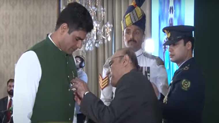 صدر مملکت نے اولمپک گولڈمیڈلسٹ ارشد ندیم کو ہلال امتیاز عطاء کر دیا ہلال امتیاز