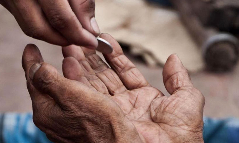 پاکستانی بھکاریوں نے سعودی عرب کے بعد ایران اور عراق کا رخ کرلیا پاکستانی بھکاریوں