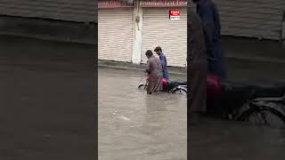 Heavy rain in Lahore, water accumulation in low-lying areas causing problems for citizens |