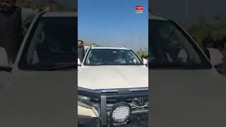 Sher Afzal Marwat reached the Jalsa, the convoy removed the containers lying on the way..!!!