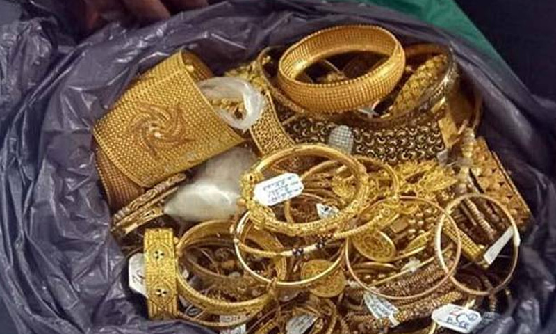 لاہور ، چور گھر سے 16 کروڑ روپے کے زیورات اور نقدی لوٹ کر فرار لاہور