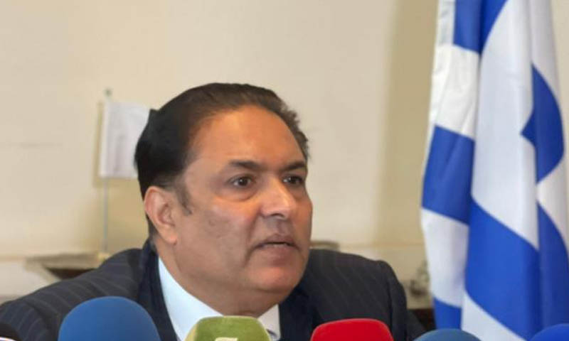 پاکستانی سفیر عامر قریشی