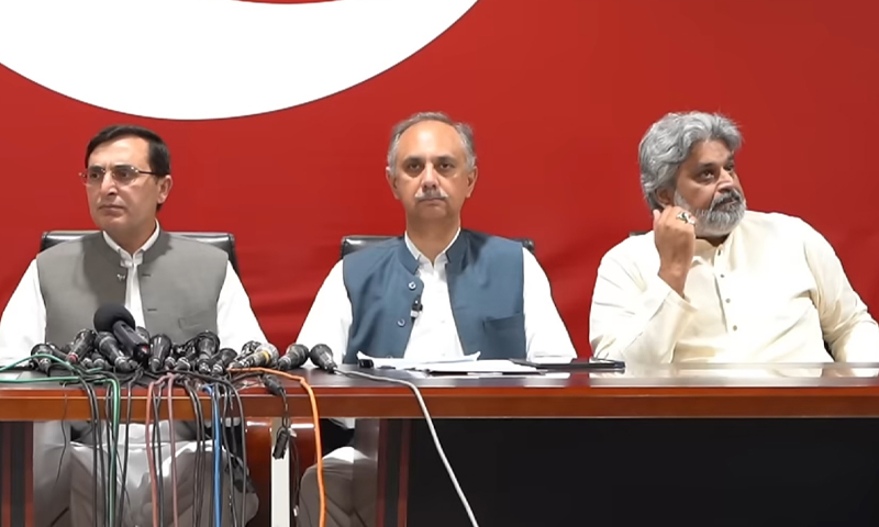 جوڈیشل کمیشن کے قیام کے بغیر چوتھی مذاکراتی نشست میں نہیں بیٹھیں گے،پی ٹی آئی کا اعلان