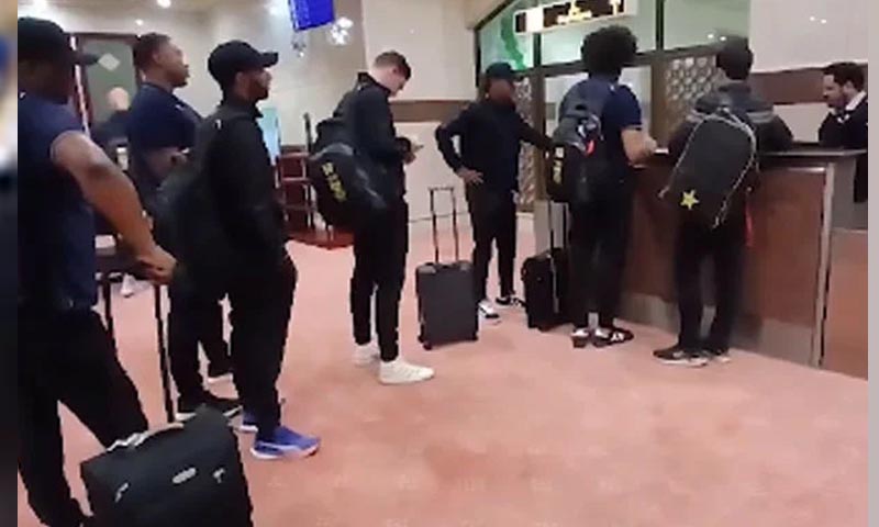 سہ فریقی سیریز، جنوبی افریقہ کی ٹیم لاہور پہنچ گئی جنوبی افریقہ ٹیم