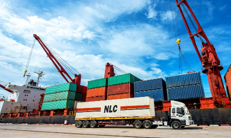 این ایل سی نے خلیجی ممالک کے لیے پہلی کنٹینرائزڈ پرچم بردار بحری سروس کا آغاز کر دیا