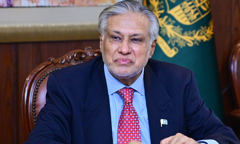 وزیر خارجہ وفد کے ہمراہ سکیورٹی اور امن و سلامتی سے متعلق مذاکرات کیلئے کابل پہنچ گئے وزیر خارجہ