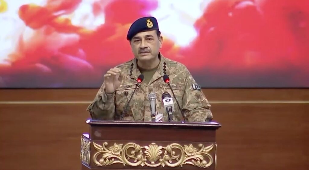 دہشتگردوں کی دس نسلیں بھی بلوچستان اور پاکستان کا کچھ نہیں بگاڑ سکتیں، آرمی چیف