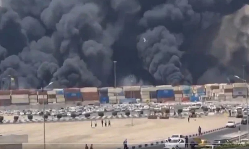 ایران میں حملوں سے اٹھنے والی آلودگی پاکستان تک پہنچنے کا خدشہ، محکمہ موسمیات کا انتباہ