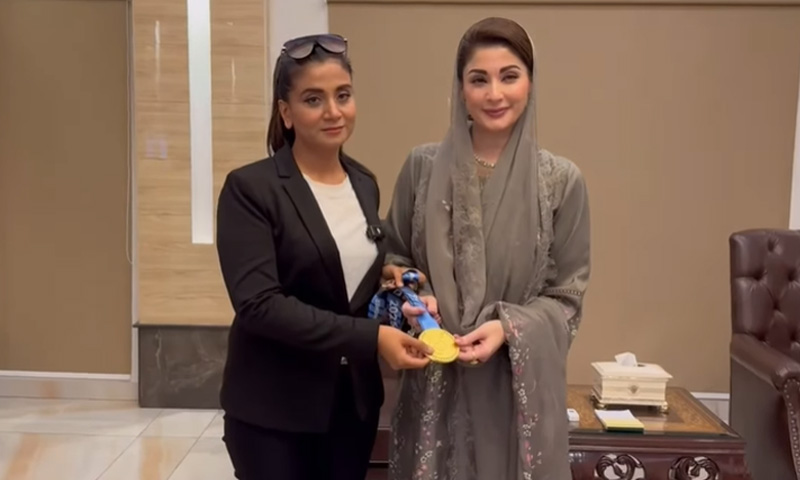 مریم نواز اور مونا خان