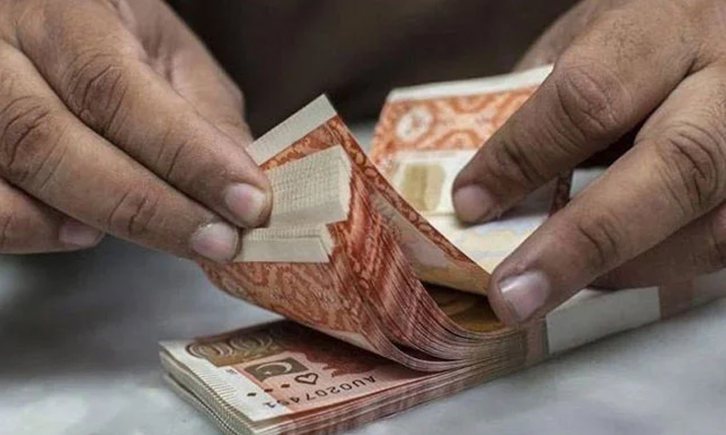 سالانہ ٹیکس فری آمدن کی حد 6 لاکھ سے بڑھائے جانے پر غور سالانہ ٹیکس فری آمدن
