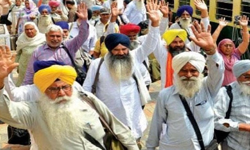 پاکستان سے میچ ہو سکتا ہے تو سکھ وہاں کیوں نہیں جا سکتے