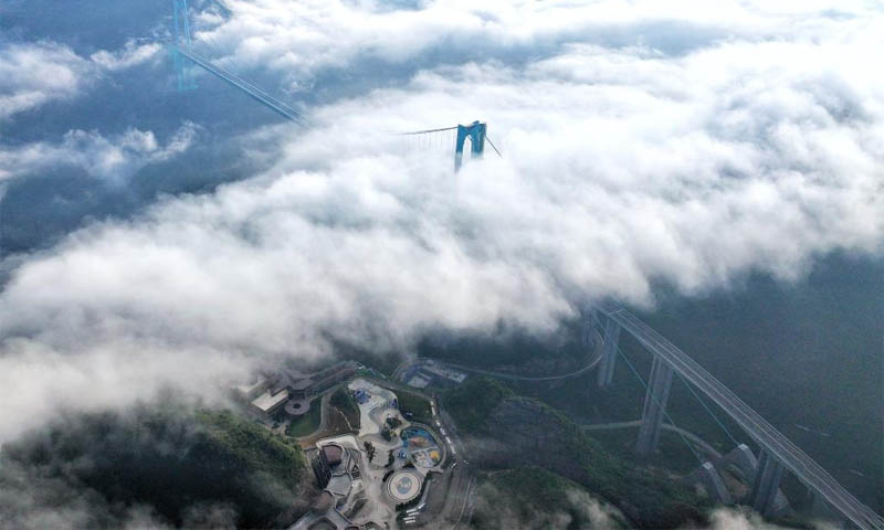 world tallest bridge in china