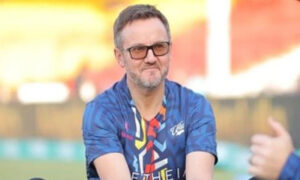 قومی کرکٹ ٹیم کے ہیڈ کوچ مائیک ہیسن کی لاہور کے اسپتال میں کامیاب سرجری