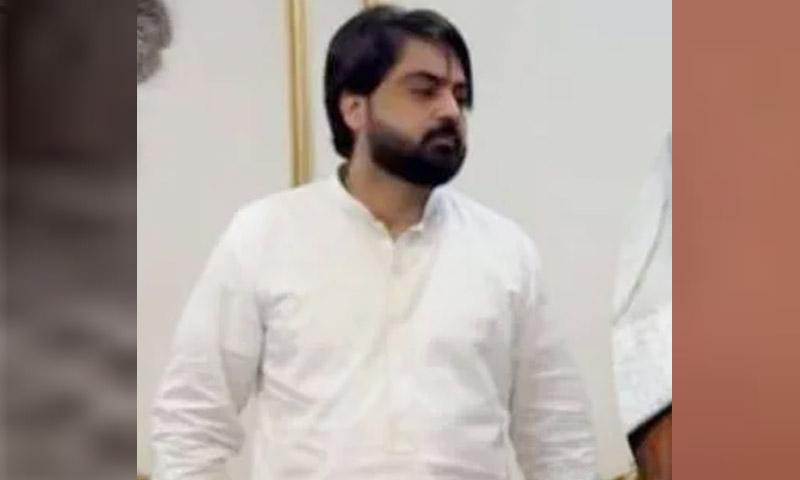 سابق ایڈیشنل ڈپٹی کمشنر پولیس حراست سے فرار ہونے کے بعد دوبارہ گرفتار Former ADC