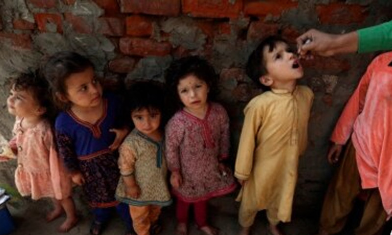 وزیراعلیٰ پنجاب کے نوٹس پر لاہور میں پولیو ٹیم حملہ کیس میں 7 ملزمان گرفتار Polio Team