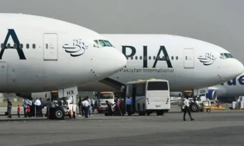 پی آئی اے کا فلائٹ آپریشن معمول کے مطابق جاری، متعدد پروازیں تاخیر کا شکار Flight Operations