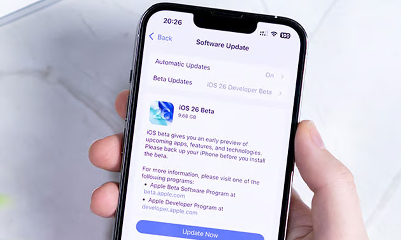 نئے iOS کی فوری اپڈیٹ نقصان دہ؟ ماہرین نے خبردار کر دیا