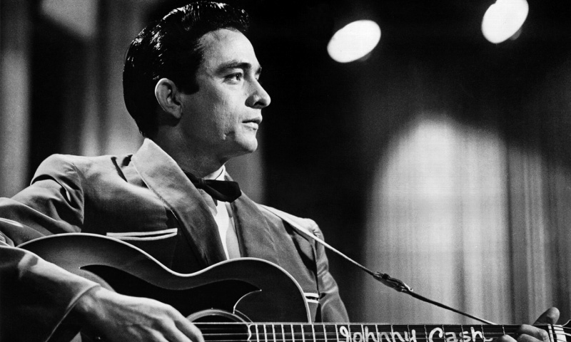 امریکی گلوکار کی آواز کے استعمال پر معروف مشروب کمپنی پر مقدمہ