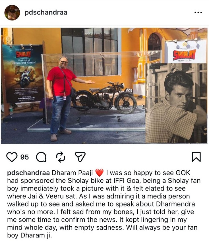 دھرمیندر کی یاد میں شعلے کی 50 سالہ بائیک کی نمائش 