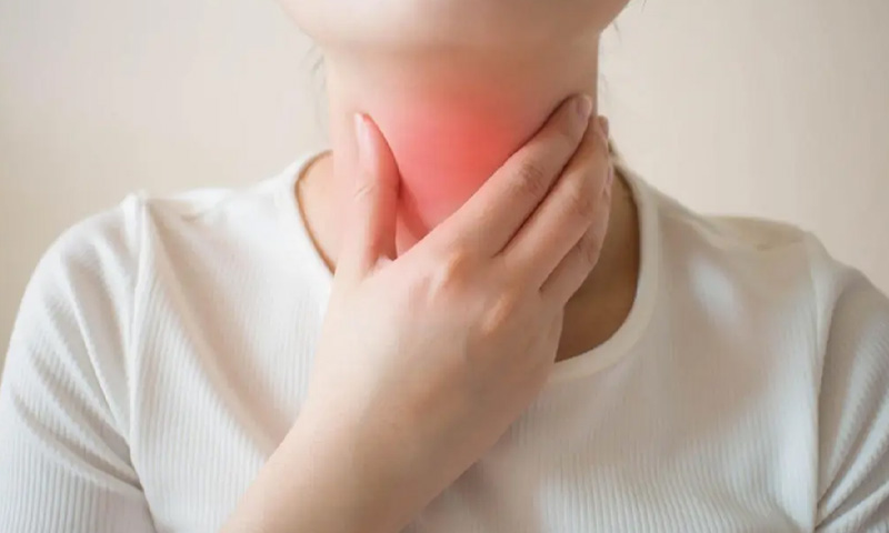 سردیوں میں گلے کی خراش ختم کرنے کے فوری اور آسان طریقے