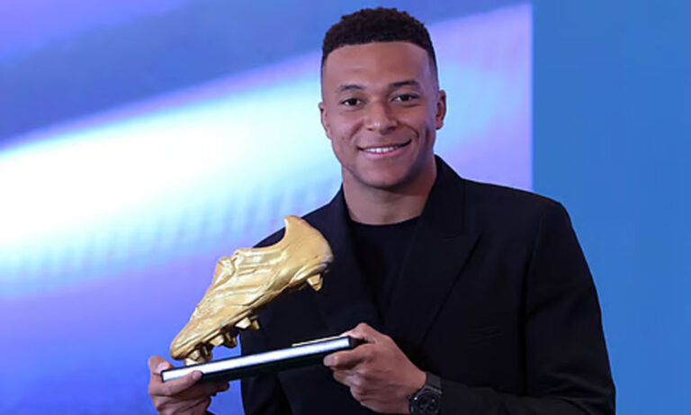 کیلیان ایمباپے نے گولڈن بوٹ جیت لیا، ریال میڈرڈ میں ہی رہنے کا ارادہ