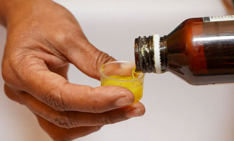 کھانسی کا معروف سیرپ غیرمعیاری اور ملاوٹ شدہ نکلا