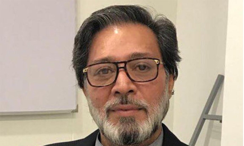 خاور مانیکا تشدد کیس ، پی ٹی آئی وکیل کیخلاف اشتہاری کی کارروائی شروع khawar manika case