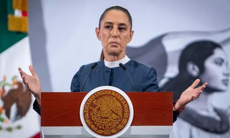 میکسیکو کی صدر کیساتھ نامعلوم شخص کی نازیبا حرکت ، ویڈیو وائرل mexican president