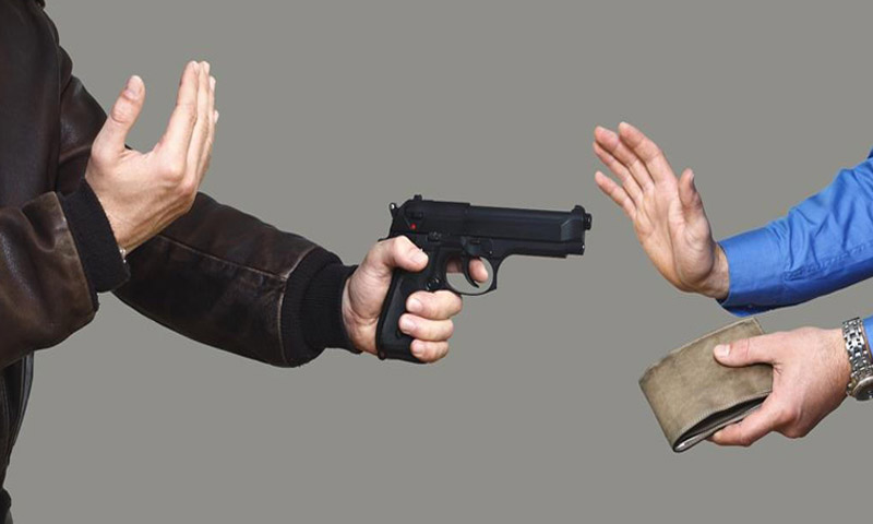 اسلام آباد، سینئر رپورٹر کے ساتھ تھانہ کھنہ میں ڈکیتی Thana Khanna