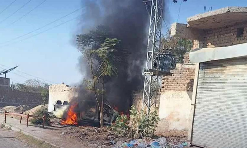 بنوں میں گاڑی پر فائرنگ؛ اسسٹنٹ کمشنر شمالی وزیرستان سمیت 4 افراد شہید