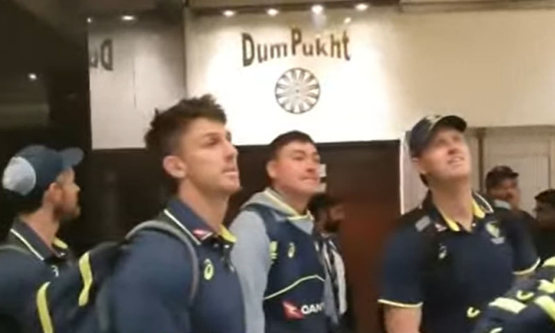 ٹی ٹوئنٹی سیریز کھیلنے کیلئے آسٹریلوی اسکواڈ پاکستان پہنچ گیا ٹی ٹوئنٹی سیریز کھیلنے کیلئے آسٹریلوی اسکواڈ پاکستان پہنچ گیا