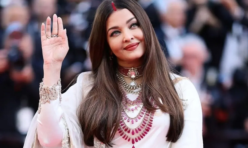 ایشوریا رائے کی پہلی کمائی کتنی تھی؟ جان کر مداح حیران