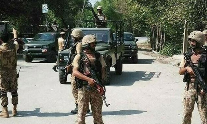 خاران میں سکیورٹی فورسز کی کارروائی ، بینکوں کو لوٹنے والے فتنہ الہندوستان کے 12 دہشتگرد ہلاک security forces operation