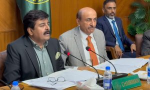 سندھ میں تعلیمی سال 2026-27 کا آغاز یکم اپریل، امتحانات اور داخلے کے شیڈول کی منظوری