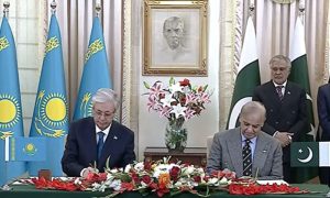 وزیراعظم ہاؤس میں قازقستان صدر کا پرتپاک استقبال، مفاہمتی یادداشتوں اور معاہدوں پر دستخط