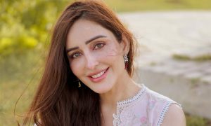 شادی 18 سال کی عمر میں ہوئی، والد اس سے پہلے کرنا چاہتے تھے، سدرہ نیازی