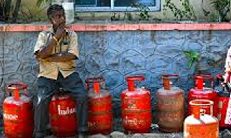 مشرقِ وسطیٰ میں کشیدگی کے اثرات، بھارت میں گھریلو ایل پی جی کی شدید قلت