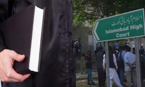 اسلام آباد ہائیکورٹ میں وکلاء کے گاؤن پہننے کی پابندی ختم