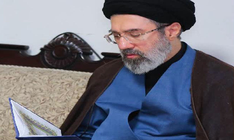 آیت اللہ علی خامنہ ای کے صاحبزادے آیت اللہ مجتبیٰ خامنہ ای کو ایران کا نیا سپریم لیڈر منتخب کر لیا گیا