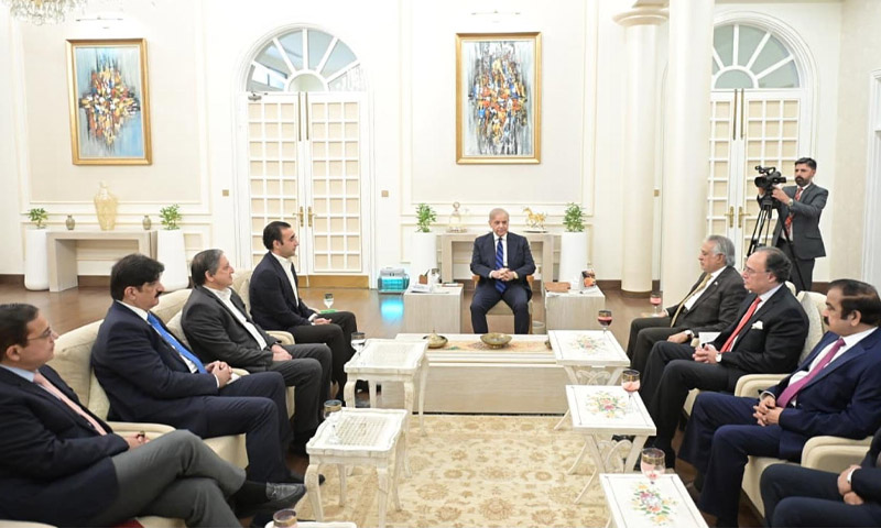 وزیراعظم شہباز شریف سے بلاول بھٹو زرداری کی وفد کے ہمراہ ملاقات، ملکی و سیاسی امور پرتبادلہ خیال