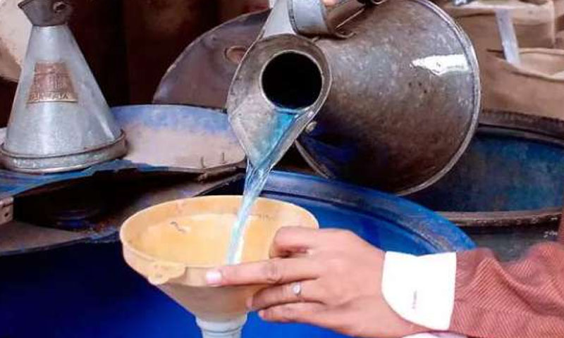 پیٹرولیم لیوی برقرار، مٹی کے تیل کی قیمت میں بڑا اضافہ