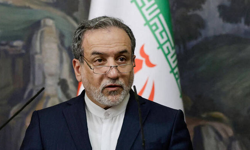 ایرانی وزیر خارجہ کی امریکا سے خفیہ رابطوں کی تردید، جنگی بیانات پر سخت ردعمل