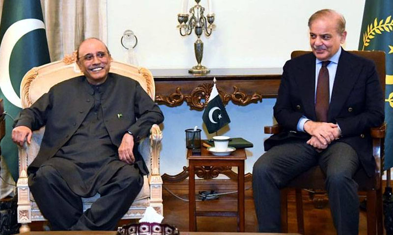 صدر و وزیراعظم کی یوم پاکستان پر قوم کو مبارکباد، اتحاد اور قومی سلامتی پر زور