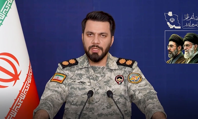 ایران آرمی کے ترجمان کا امریکی صدر ٹرمپ کو طنزیہ پیغام عالمی توجہ کا مرکز بن گیا