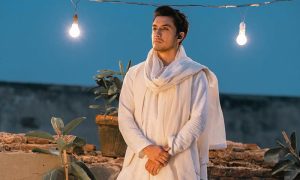 عید لباس پر تنقید، علی ظفر کا منفرد جواب سوشل میڈیا پر چھا گیا