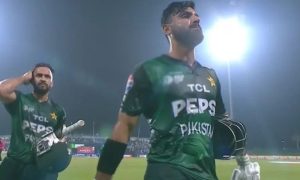 حسین طلعت بنگلا دیش سیریز اور پی ایس ایل 11 سے باہر ہو گئے