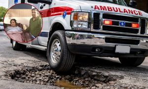 مردہ خاتون آخری رسومات سے قبل سڑک حادثے کے بعد معجزانہ طور پر زندہ