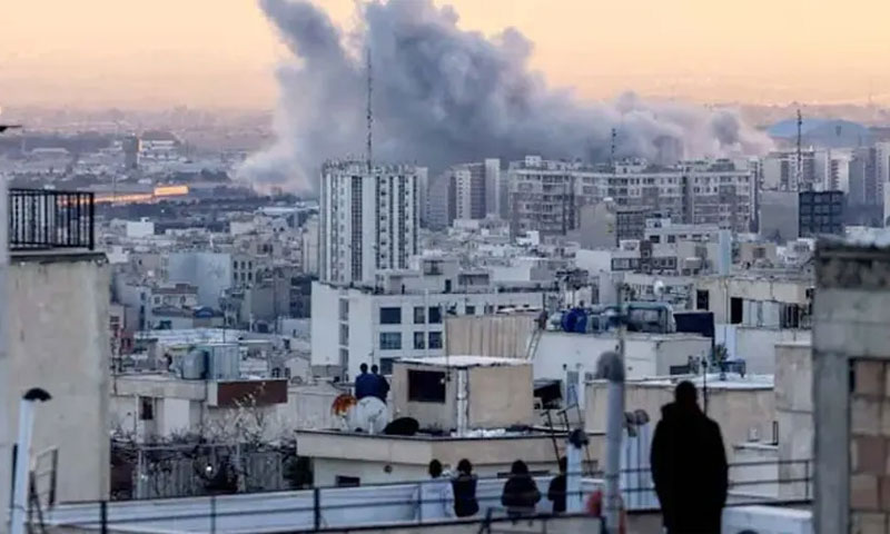 حالیہ حملوں میں ایران کے 1045 شہری جاں بحق ہو گئے، رپورٹ