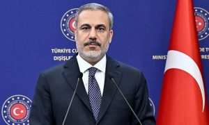 امریکا اور ایران کو مذاکرات کی میز پر واپس آنا چاہیے، ترک وزیر خارجہ